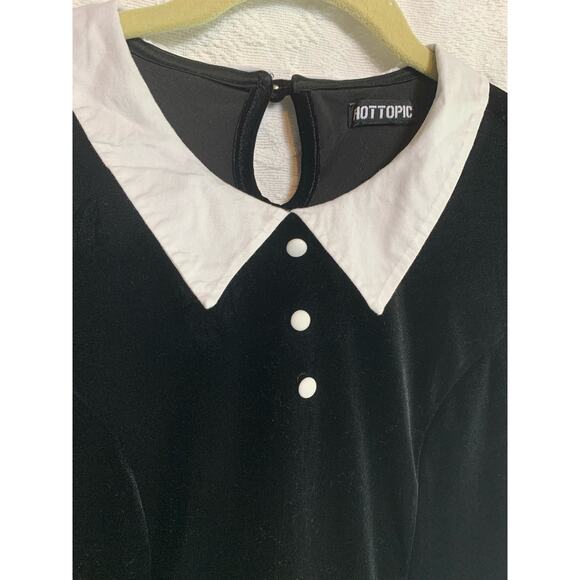 Hot Topic Velvet Black Goth Girls Juniors Collared Dress (No Size Tag-? Sm/Med) - Picture 3 of 8